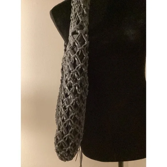 Eric Javits Black fishnet knotted purse satchel crossbody - Picture 5 of 9